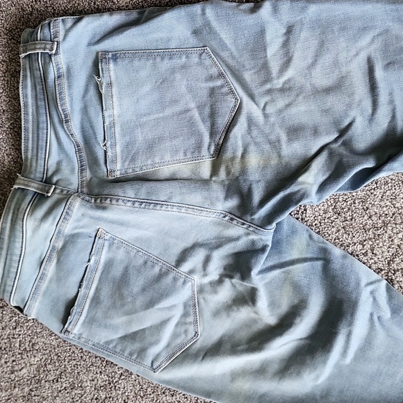 Jeans - Picture 4 of 4